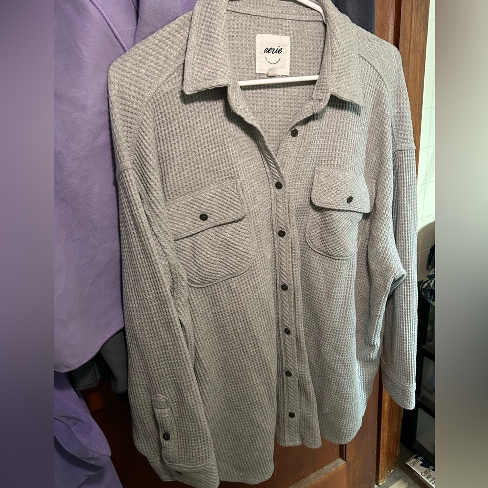 Aerie Gray Waffle Knit top Medium